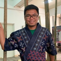 Mikhail Dizon