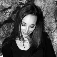 Sara Indelicato, Cams