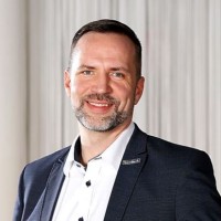 Uwe Katzer