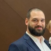 Esad Agacayaklar