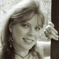 Linda Bertholf