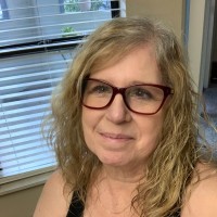 Gail Loeschen
