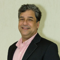 Leonam Souza