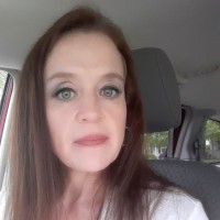 DeeDee Bush