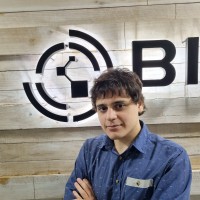 Victor Ampuero Aranzaez