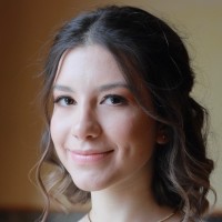 Esra Öner