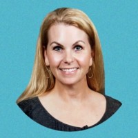 Julie Mckim, Pa