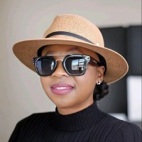 Mampho Alina Tjabane