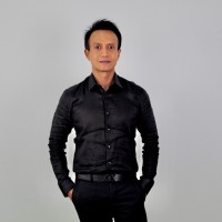 Titipol Phakdeewanich