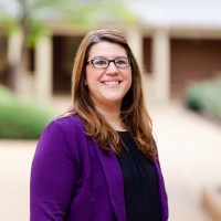 Lisa Blair, Qas