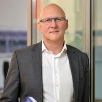 Dr. Torsten Osthus