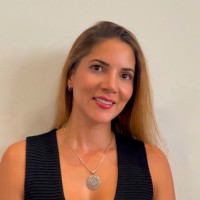 Claudia Acevedo, Mba