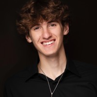 Hunter Toll
