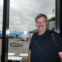 Tom Helmeczi
