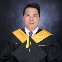 Tom Maverick Laude