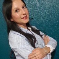 Julia Piñón