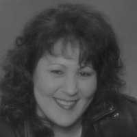 Tracey Wells