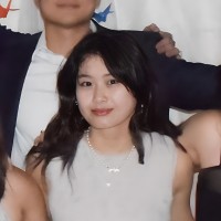 M N.
