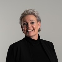 Yvette Nebbeling