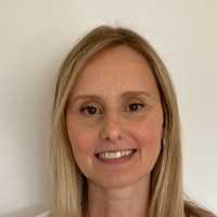Dr Karen Thomas