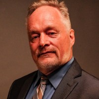 Ian Phares