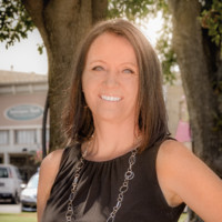 Bobbie Risenhoover