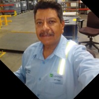 Salvador Flores