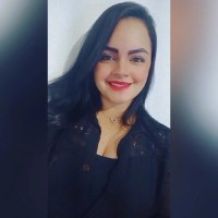 Carla Larissa Souza