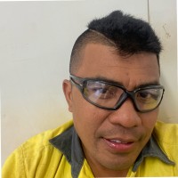 Randyll Tuballa