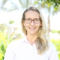 Caroline Nicholl