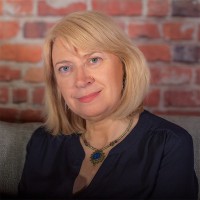 Debbie Amas