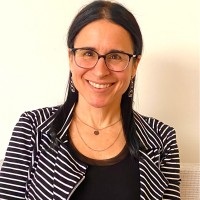 Melanie Peris
