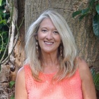 Kristie Moffett