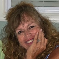 Lisa Kuhn