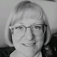 Holly Campbell
