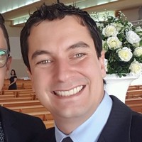 Luis Fernando B Ferrari