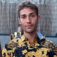 Andrea De Carlo
