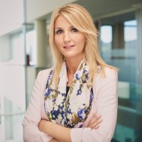 Ana Espiniella Menéndez