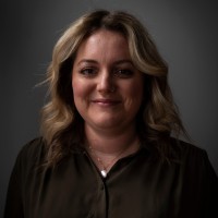 Shauna Davis, Mba