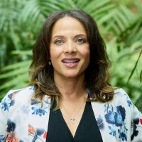 Darlene Pina, Mba