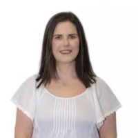 Victoria Yates