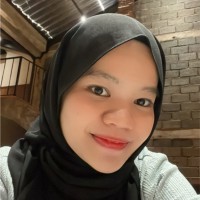 Lia Yulianti