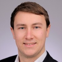 Dr. Julian Seuffert