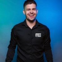 Abner Estevão Martins