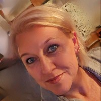 Suzan Koops
