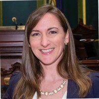 Cynthia Urban, Mpa
