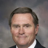 Donald W Lyon