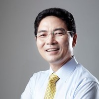 Sang Lee