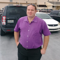Dennis Valencia