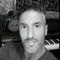 Esteban Escot